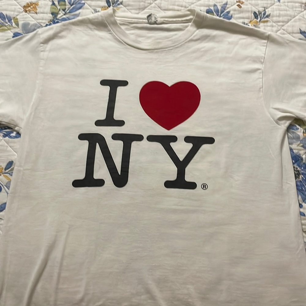 Tee shirt